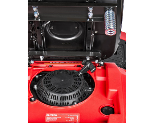 Садовый трактор ELITECH МБ 4462Т с сиденьем 210954