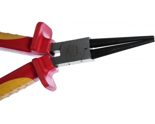 Круглогубцы диэлектрические BERGER BG1211 до 1000V 170 мм