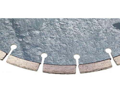 Алмазный диск для резки бетона CHAMPION Concremax Standart 350 (с наполн.сред.тв) C1604