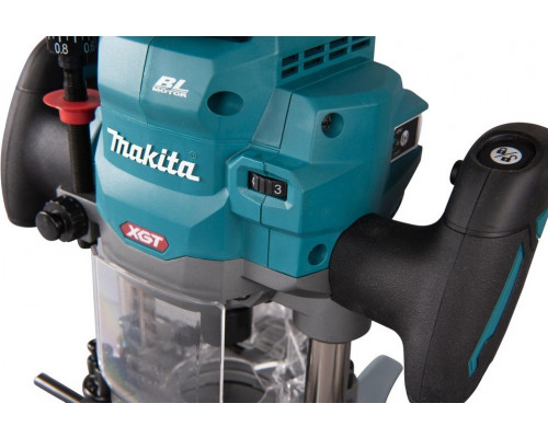 Фрезер аккумуляторный MAKITA RP001GZ