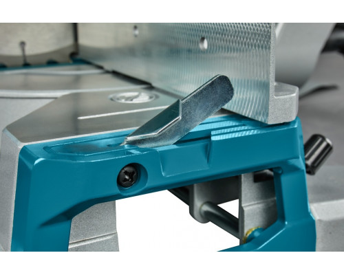 Пила торцовочная сетевая MAKITA LS1110F