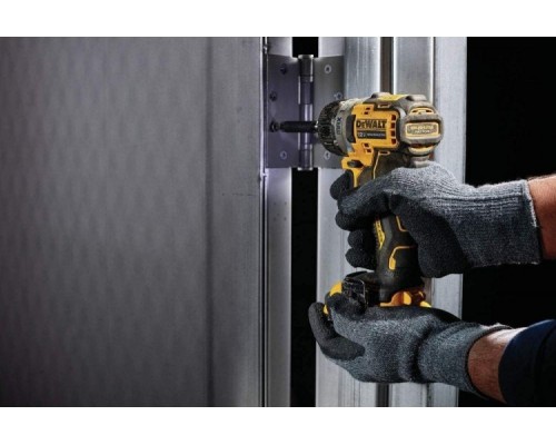 Дрель-шуруповерт аккумуляторная DeWALT DCF 601 D2 [DCF601D2-QW]