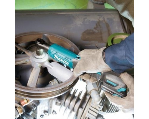 Гайковерт аккумуляторный MAKITA WR 100 DZ угловой, Без АКБ и З/У [WR100DZ]