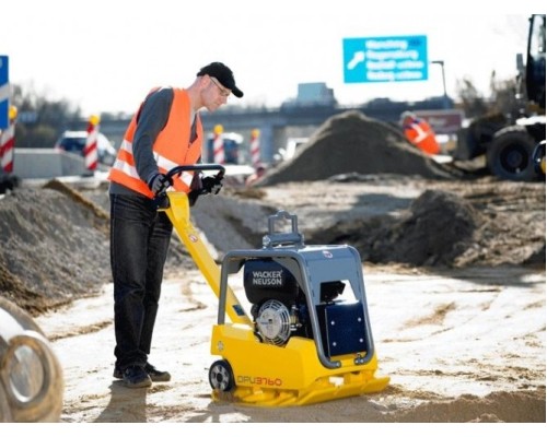 Виброплита WACKER NEUSON DPU 3760H дизельный двигатель HATZ, реверсивная [5000610358]