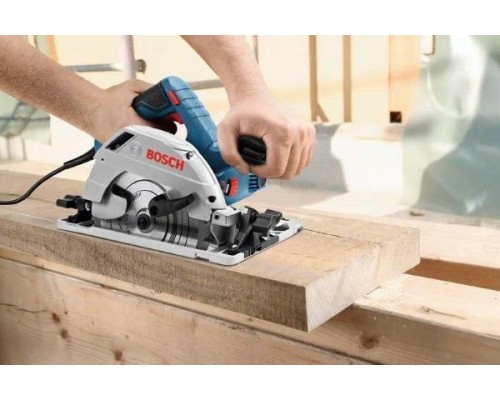 Пила циркулярная сетевая BOSCH GKS 55 + GCE Professional [0601682100]