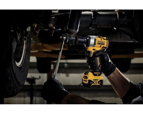 Гайковерт аккумуляторный DeWALT DCF 901 P1 ударный [DCF901P1-QW]