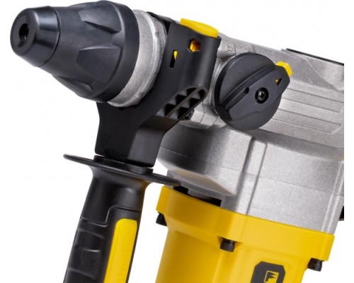 Перфоратор KOLNER KRH 870C [кн870ц]
