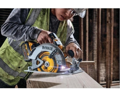 Пила циркулярная аккумуляторная DeWALT DCS 573 NT FLEXVOLT, бесщеточная, без АКБ и З/У [DCS573NT-XJ]