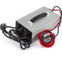 Зарядное устройство RUTRIKE 24V100AH интеллектуальное для литиевых аккумуляторов 022590