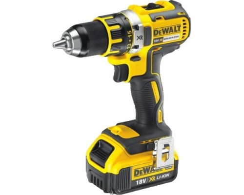 Дрель-шуруповерт аккумуляторная DeWALT DCD 790 M 2 [DCD790M2-QW]