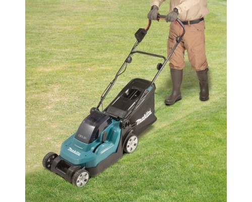 Газонокосилка аккумуляторная MAKITA DLM 382 PM2 [DLM382PM2]