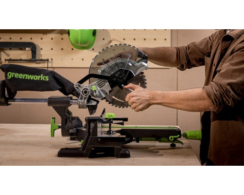 Пила торцовочная аккумуляторная GREENWORKS GD24MS216 24V, б/щ, 4800 об/мин, АКБ 8Ач и ЗУ 1501707UH