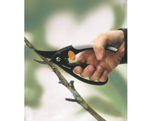 Секатор плоскостной FISKARS P44 1001534 [1001534]