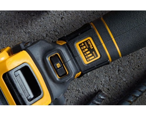 Угловая шлифмашина аккумуляторная DeWALT DCG 409 VSN бесщеточная, без АКБ и З/У DCG409VSN