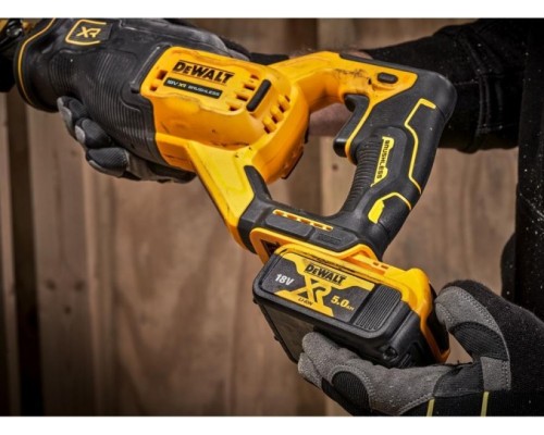 Пила сабельная аккумуляторная DeWALT DCS 382 N FLEXVOLT, бесщеточная, без АКБ и ЗУ [DCS382N-XJ]