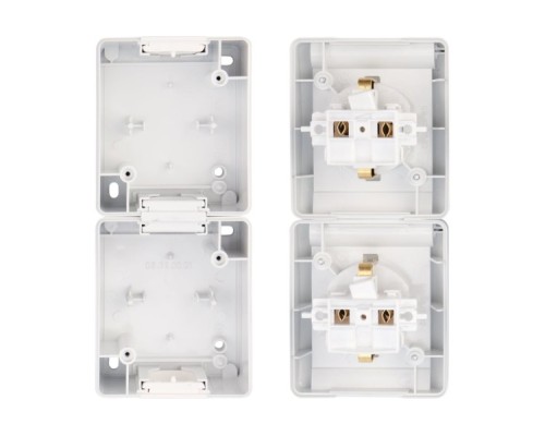 Блок розеток Kranz KR-78-0802 вертикальный 2 INDUSTRIAL IP54 с зазем., о/у Блок розеток Kranz KR-78-0802 вертикальный 2 INDUSTRIAL IP54 с зазем., о/у