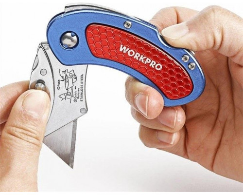 Нож складной WORKPRO WP211005, алюминиевый корпус, со сменными лезвиями