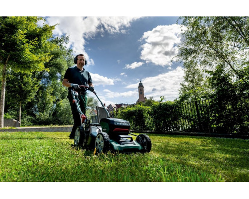 Газонокосилка аккумуляторная METABO RM 36-18 LTX BL 46
