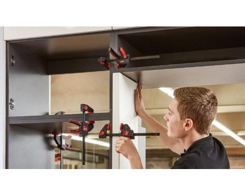 Струбцина быстрозажимная BESSEY EZL45-8 пистолетного типа 2.7 кн, 450x80 мм BE-EZL45-8