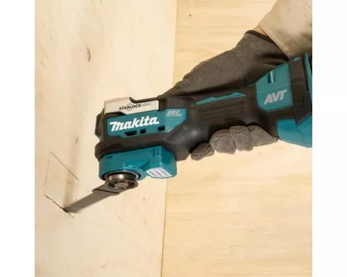 Многофункциональный инструмент аккумуляторный MAKITA DTM52RTJX1 Многофункциональный инструмент аккумуляторный MAKITA DTM52RTJX1