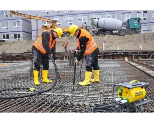 Вибратор глубинный WACKER NEUSON IREN 65/ 42, вал- 5 м, блок управления, сетевой шнур [5000007847]