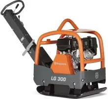 Виброплита HUSQVARNA LG 300 бензиновый двигатель HONDA, реверсивная 9678553-01