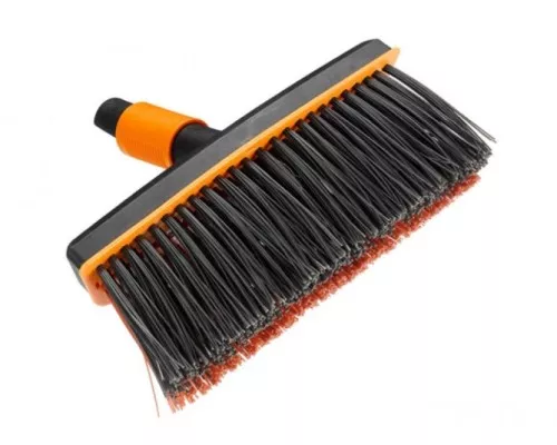 Щетка FISKARS QuikFit 26-18,5см 1001417 Щетка FISKARS QuikFit 26-18,5см 1001417