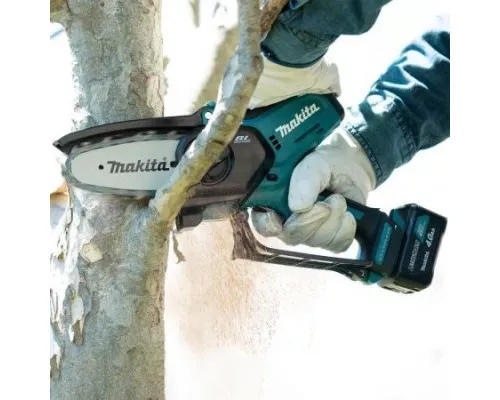 Пила цепная аккумуляторная MAKITA UC100DZ Пила цепная аккумуляторная MAKITA UC100DZ