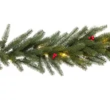 Еловый шлейф Neon-Night с ягодами и гирляндой 1,8 м 30 LED 307-113