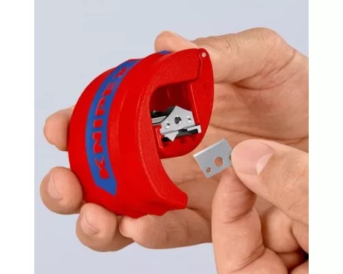 Труборез ручной KNIPEX 20 - 50 мм для пластиковых труб и уплотнительных втулок [KN-902210BK]