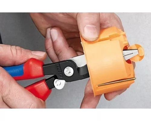Клещи электромонтажные KNIPEX KN-1382200TBK 6-в-1 Клещи электромонтажные KNIPEX KN-1382200TBK 6-в-1