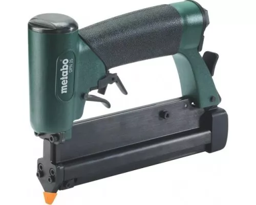 Гвоздезабивной пистолет пневматический METABO DPN 25 [601563500]